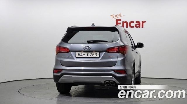 Hyundai Santafe 2016 — photo 4