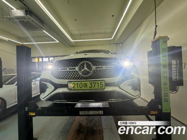Mercedes-Benz GLE-Class 2026 — photo 1