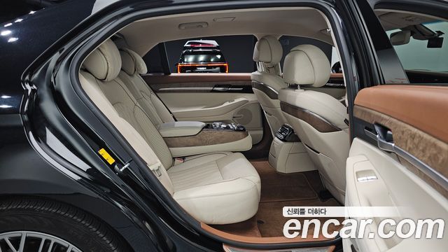 Genesis G90 2021 — photo 17