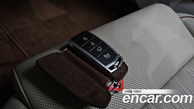 Genesis G90 2021 — photo 23