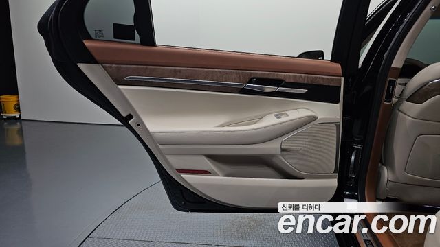 Genesis G90 2021 — photo 15