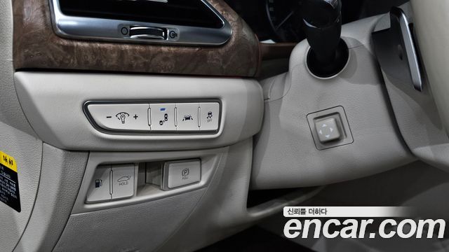 Genesis G90 2021 — photo 30