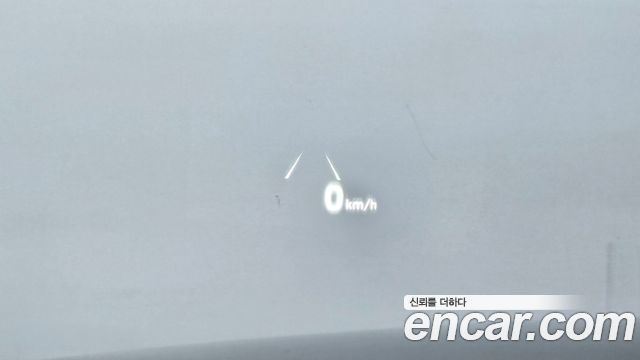 Genesis G90 2021 — photo 31