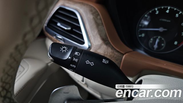 Genesis G90 2021 — photo 35