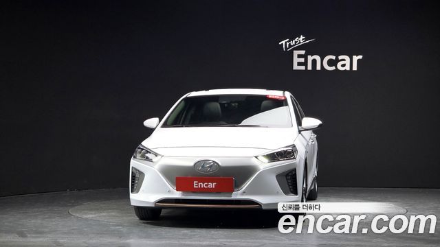 Hyundai Ioniq 2018 — photo 3
