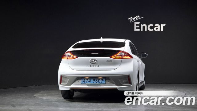 Hyundai Ioniq 2018 — photo 4