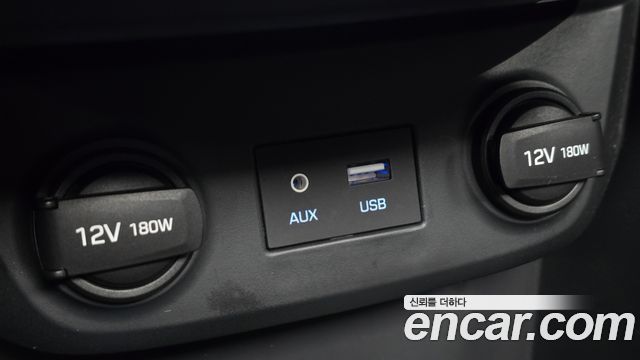 Hyundai Ioniq 2018 — photo 30