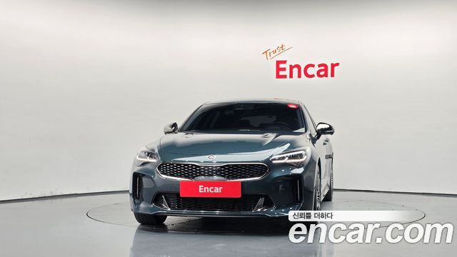 Kia Stinger 2023 — photo 3