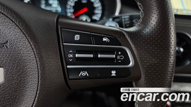 Kia Stinger 2023 — photo 21