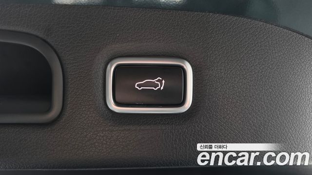 Kia Stinger 2023 — photo 22