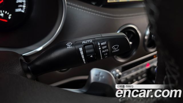 Kia Stinger 2023 — photo 26