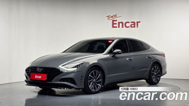 Hyundai Sonata 2022 — photo 1