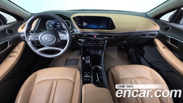 Hyundai Sonata 2022 — photo 10