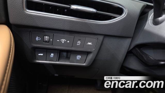 Hyundai Sonata 2022 — photo 25
