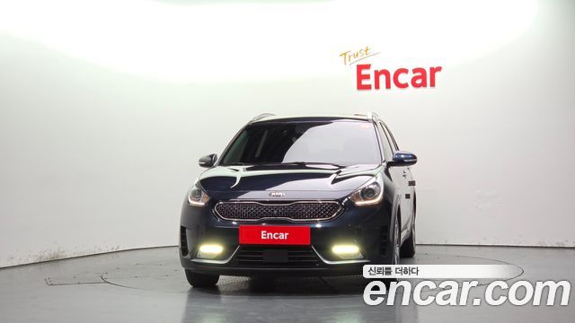Kia Niro 2018 — photo 3