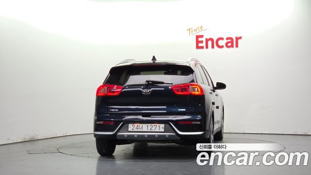Kia Niro 2018 — photo 4