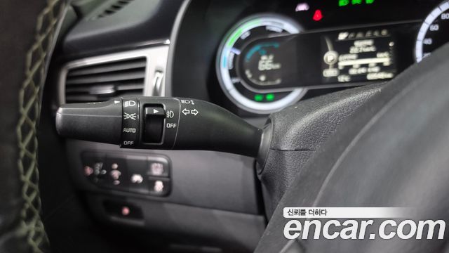 Kia Niro 2018 — photo 24