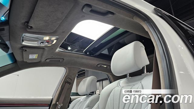 Genesis GV70 2025 — photo 23