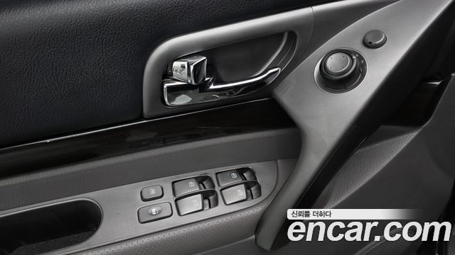 KG Mobility KORANDO 2016 — photo 28