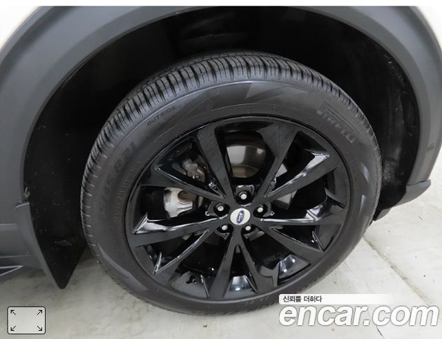 Ford Explorer 2021 — photo 5