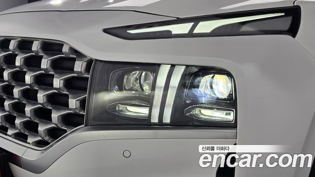 Hyundai Santafe 2021 — photo 8
