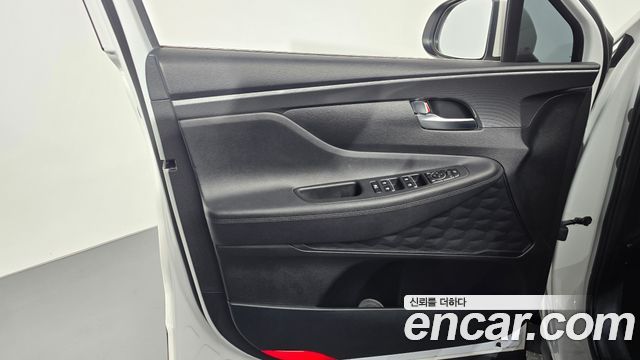 Hyundai Santafe 2021 — photo 14