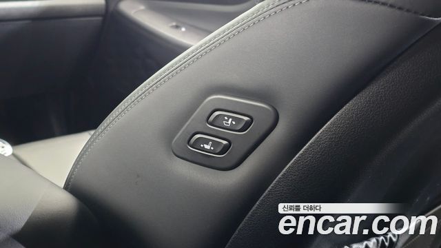 Hyundai Santafe 2021 — photo 27