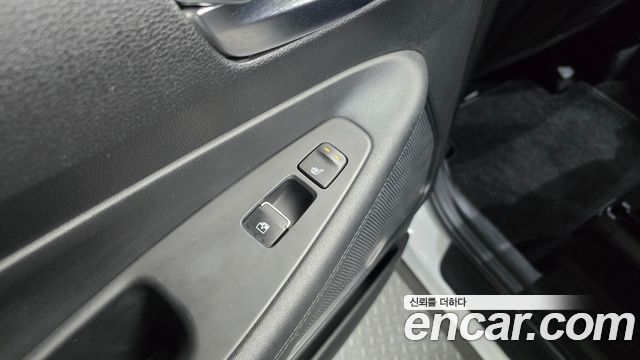 Hyundai Santafe 2021 — photo 28