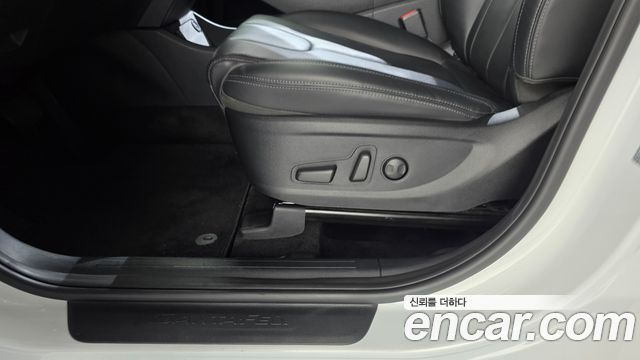 Hyundai Santafe 2021 — photo 34