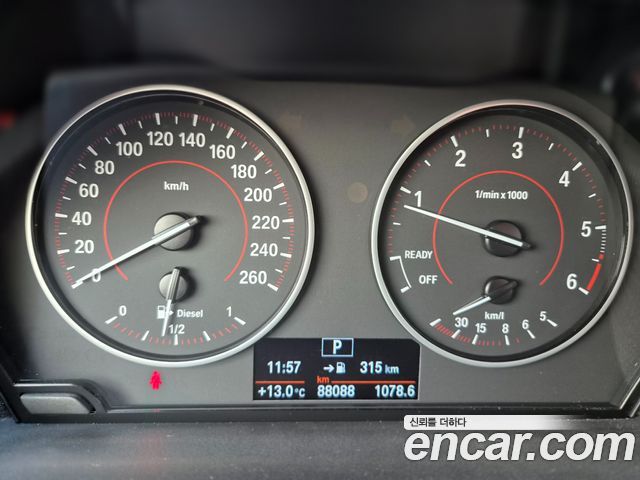 BMW 1-Series 2016 — photo 8