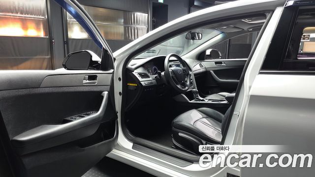 Hyundai Sonata 2015 — photo 10