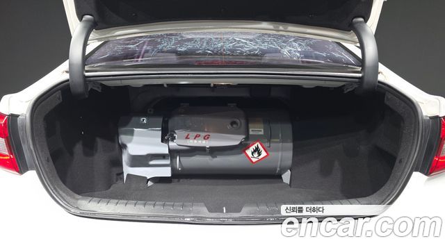 Hyundai Sonata 2015 — photo 20