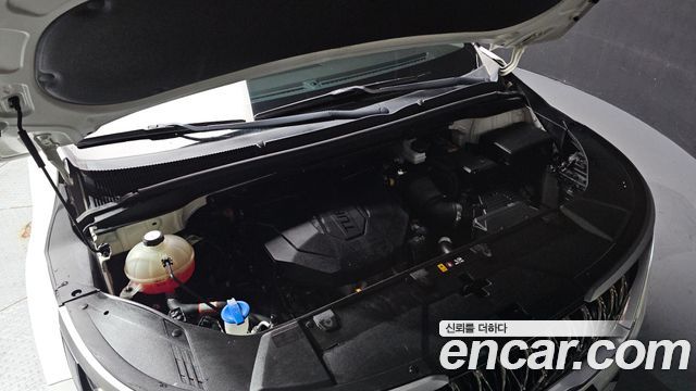 Kia Canival 2021 — photo 6