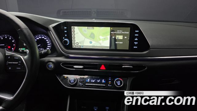 Hyundai Sonata 2022 — photo 14
