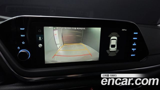 Hyundai Sonata 2022 — photo 15