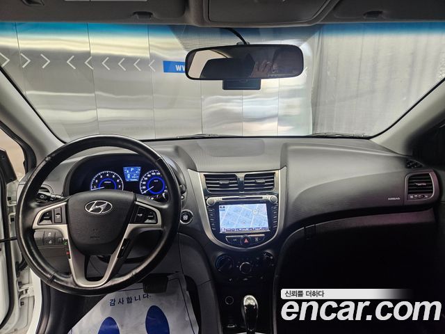 Hyundai Accent 2014 — photo 7