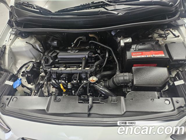 Hyundai Accent 2014 — photo 15