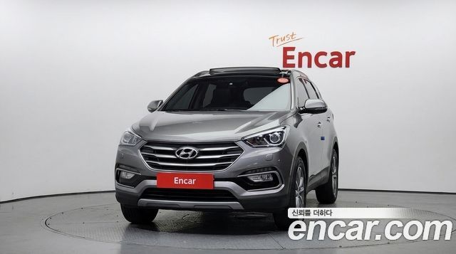 Hyundai Santafe 2016 — photo 3