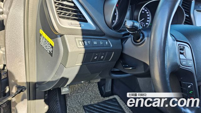 Hyundai Santafe 2016 — photo 17