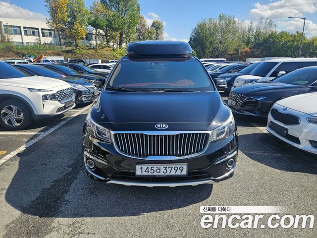 Kia Canival 2016 — photo 2