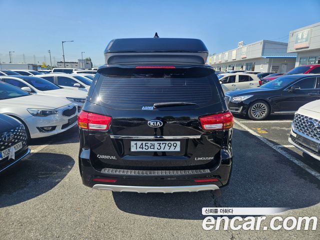 Kia Canival 2016 — photo 5