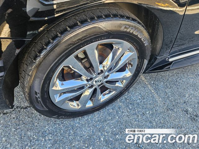 Kia Canival 2016 — photo 20