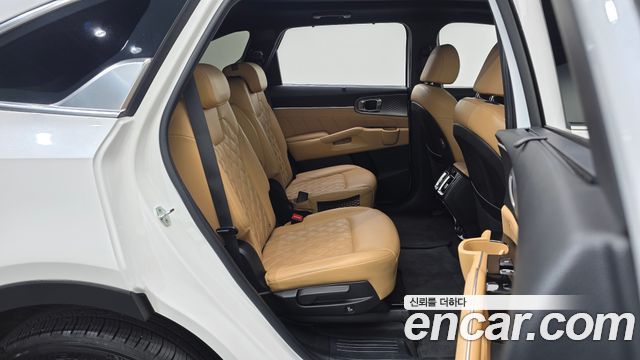 Kia Sorento 2023 — photo 12