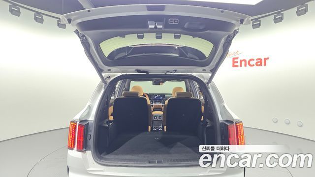 Kia Sorento 2023 — photo 19
