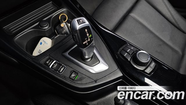 BMW 1-Series 2016 — photo 12