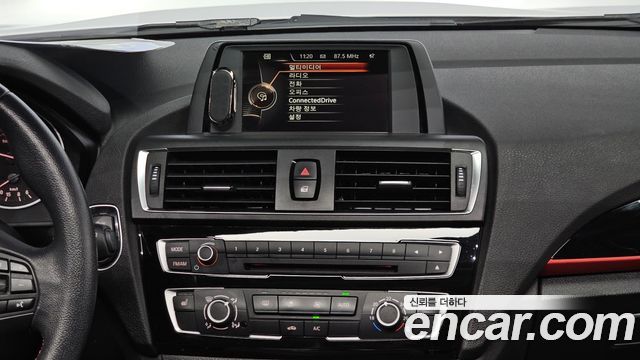 BMW 1-Series 2016 — photo 19
