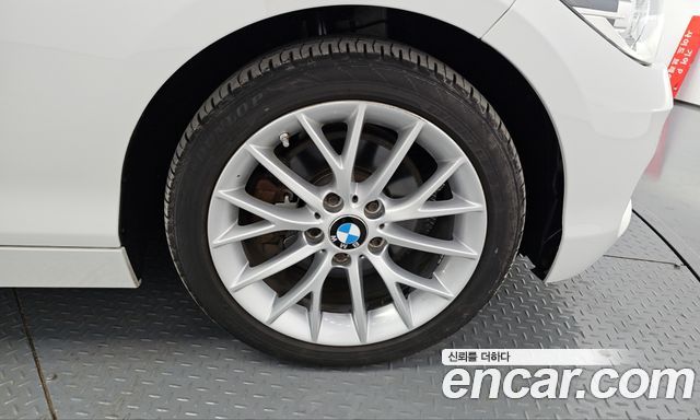 BMW 1-Series 2016 — photo 7