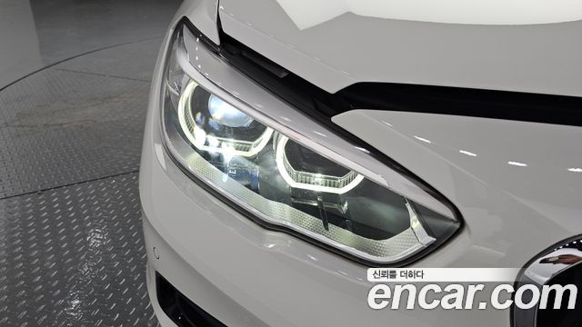 BMW 1-Series 2016 — photo 8