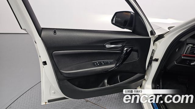 BMW 1-Series 2016 — photo 14