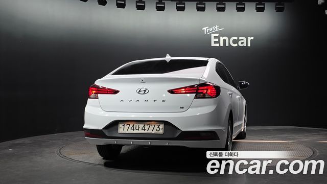 Hyundai AVANTE 2020 — photo 4